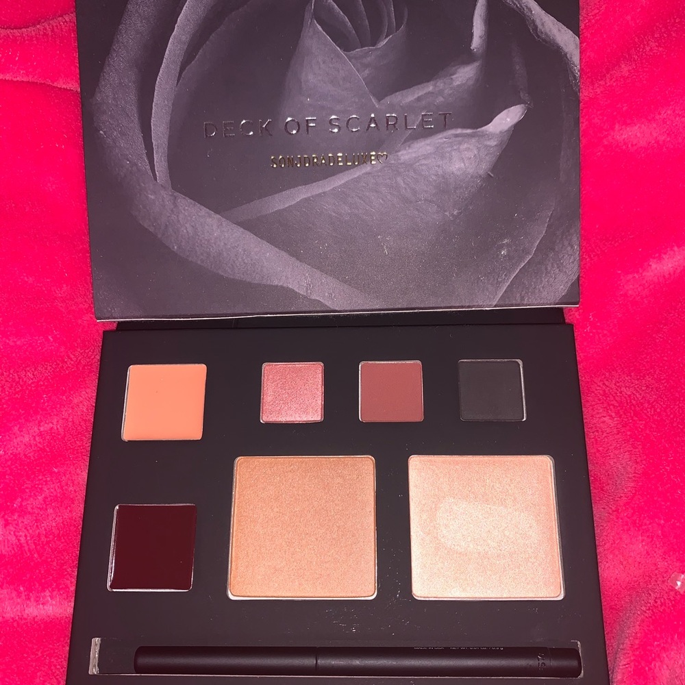 Deck of scarlet 1st edition